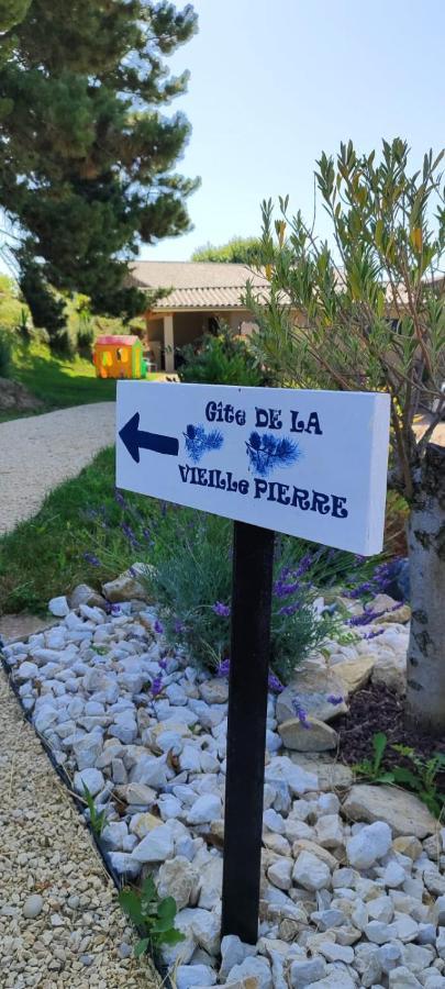 הוילה אלקס Le Gite De La Vieille Pierre 'Climatise' מראה חיצוני תמונה